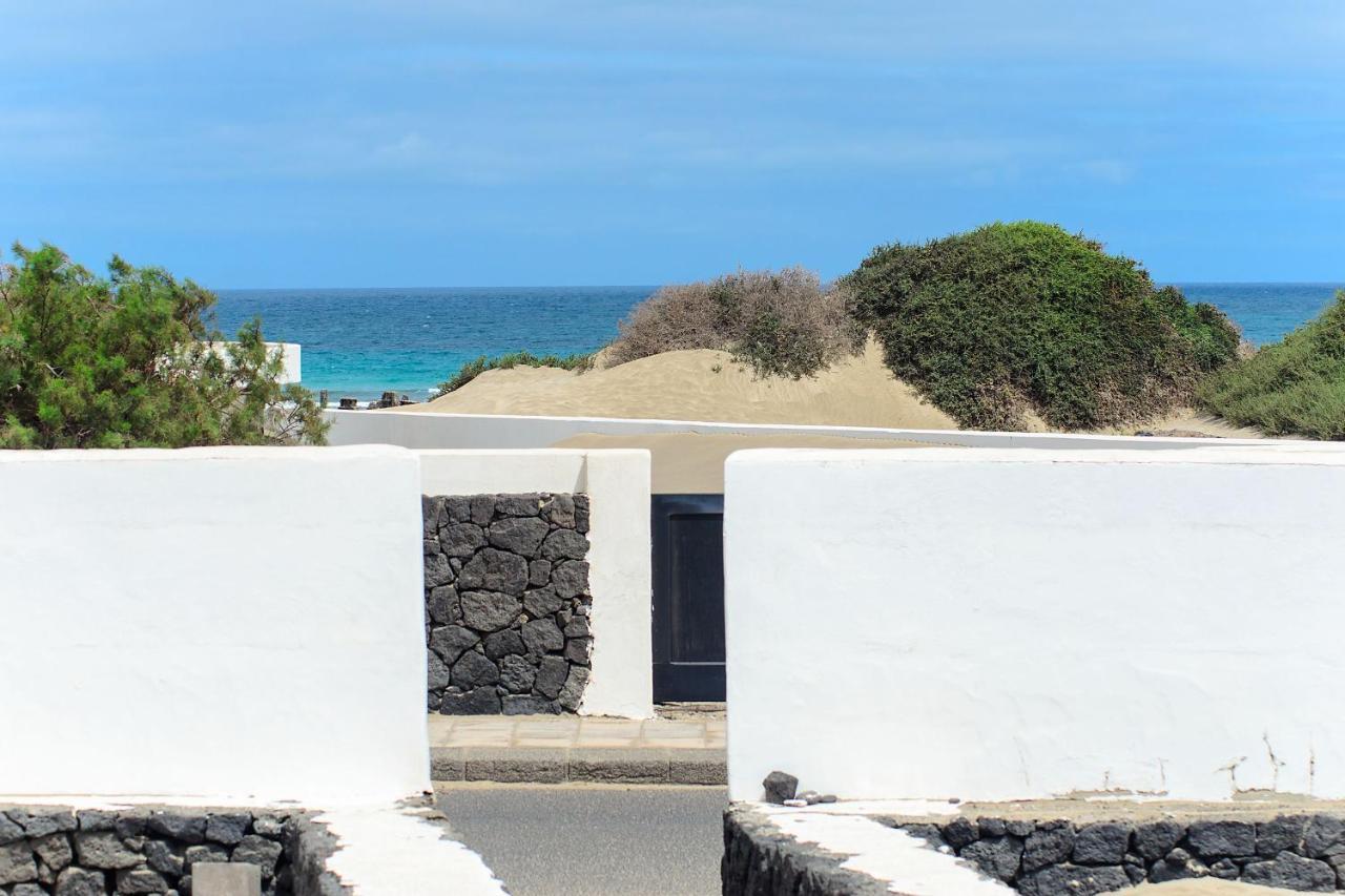 Famara Beach House Exteriör bild